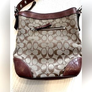 🤎Coach Signature Vintage Crossbody Bag F12327